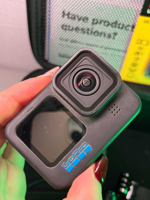 Екшн-камера GoPro Hero 11 зі штативом Volta