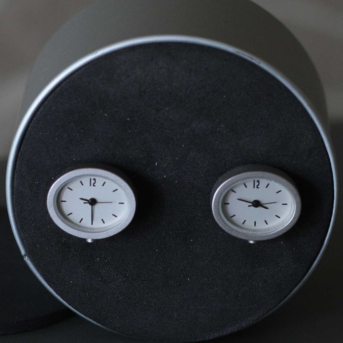 Запонки -годинник/часы.Відмінна якість. Подарунок чоловікам