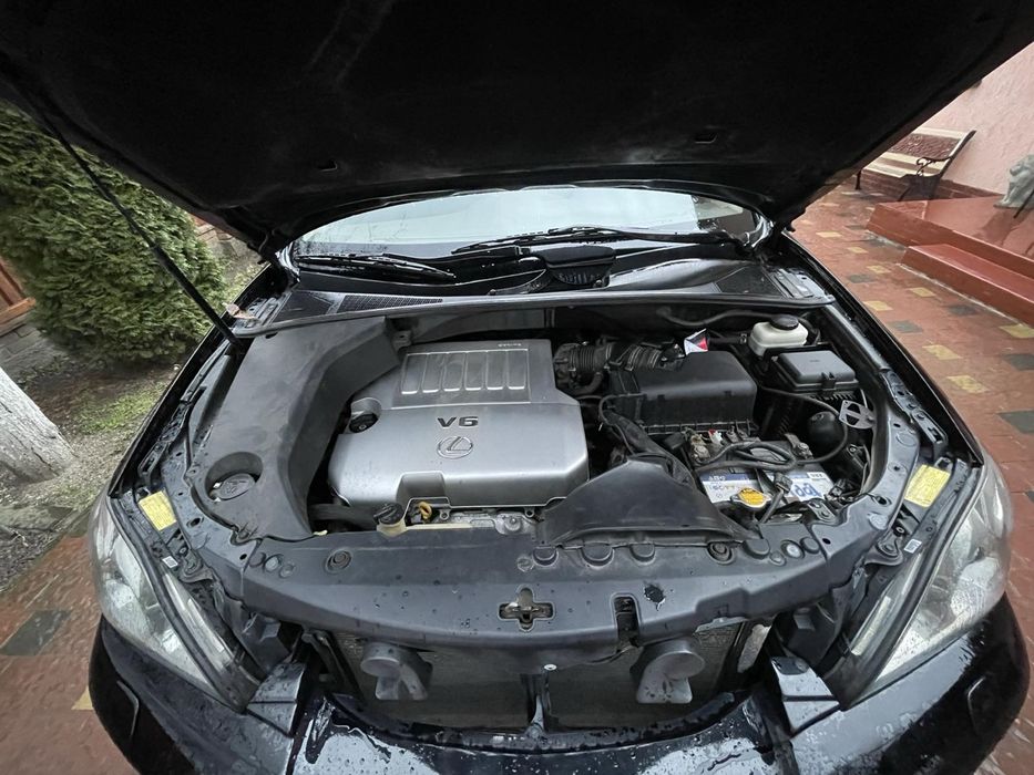 Продам автомобіль.