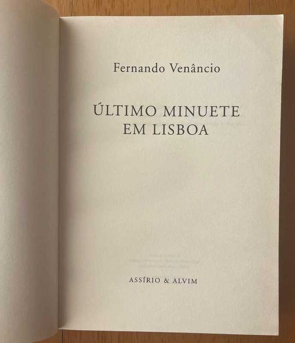 Livro "Último Minuete em Lisboa" de Fernando Venâncio