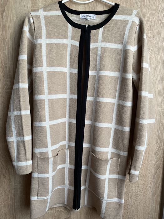 кардиган в клітинку