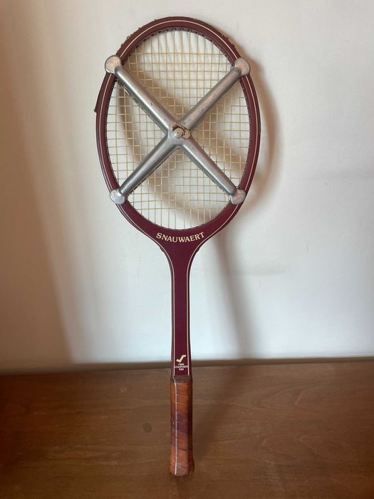 SNAUWAERT  Raquete Vintage Snauwaert Fibre Composite Flex – Anos 80 – Decoração/Collection