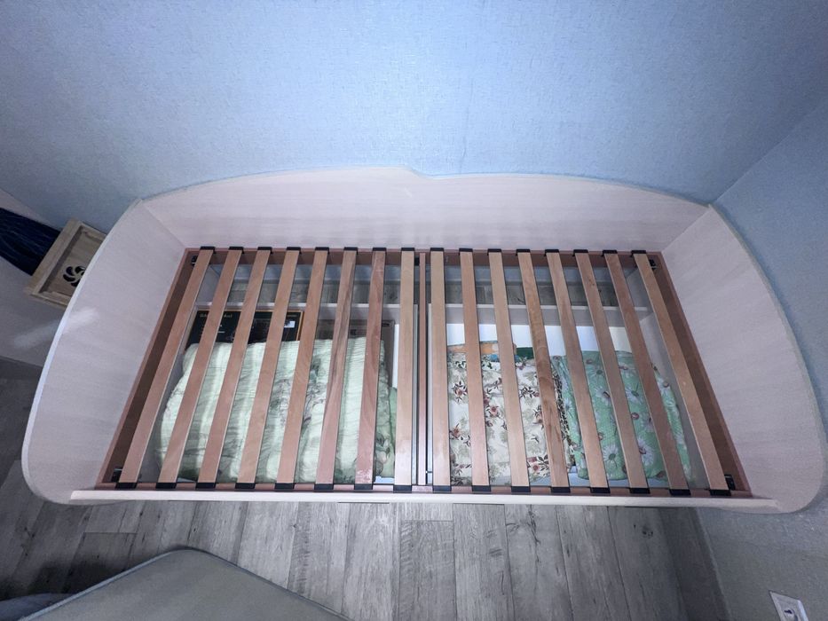 Односпальне ліжко