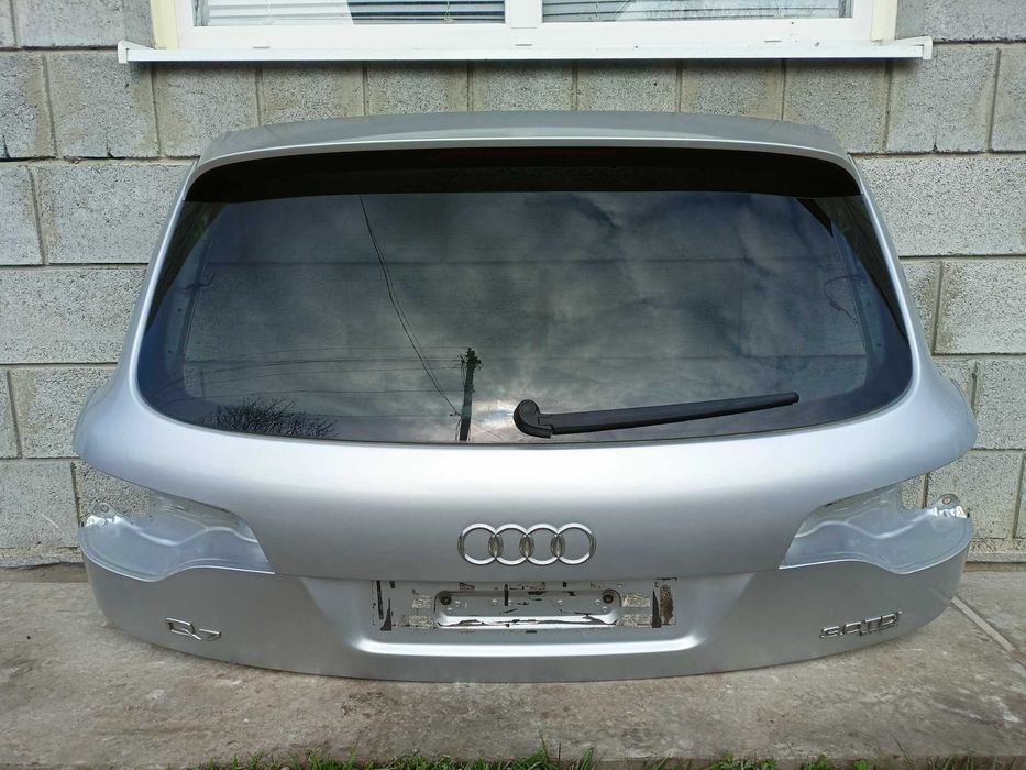 Кришка багажника крышка Audi Q7 4L Ауди Ку7