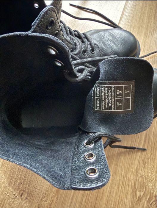Dr. Martens Pascal, r.37