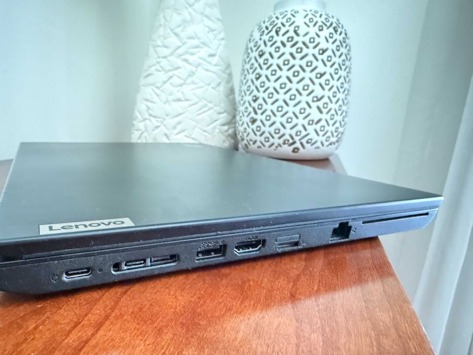 Lenovo ThinkPad L14|Ecran Tactil|Ryzen 5 PRO-4650u|16G|256G|Radeon 2Gb