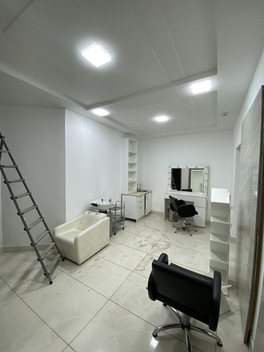 Сдам  160м под офис/салон/магазин Центр/Преображенская