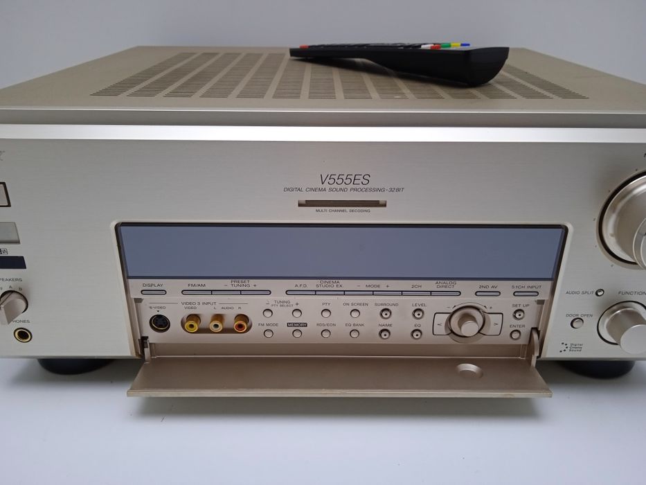 SONY V555 ES idealny panel