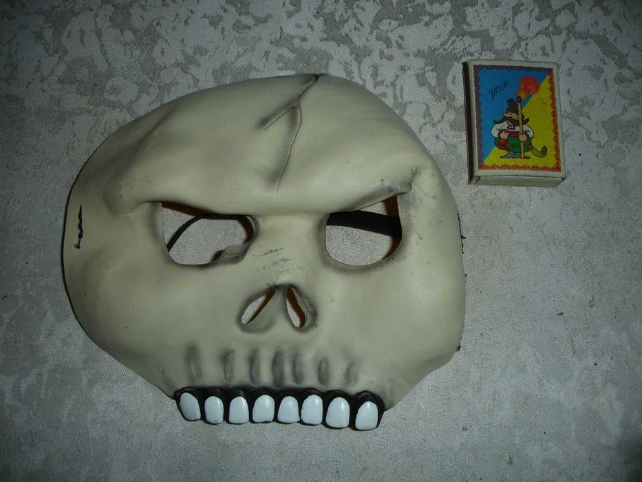 МАСКА - ЧЕРЕП силіконова гнучка. Для вечірки, вертепу, хеловіну, тощо.