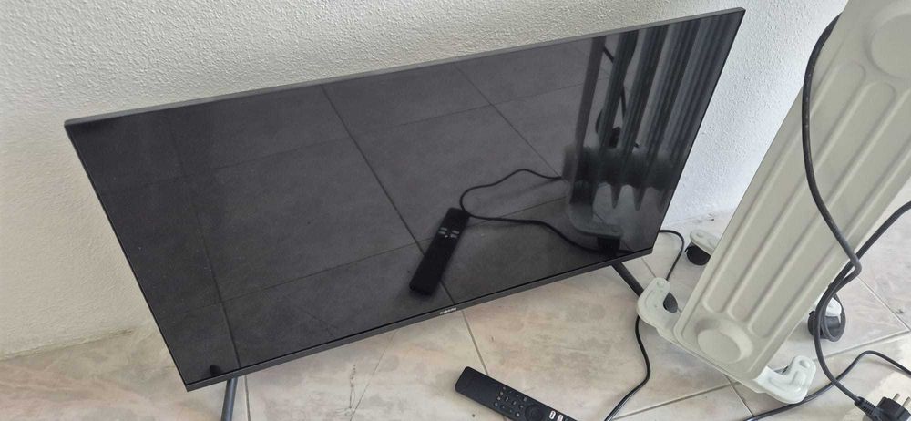 Smart TV Xiaomi LED 32" + Comando Original - Como Nova