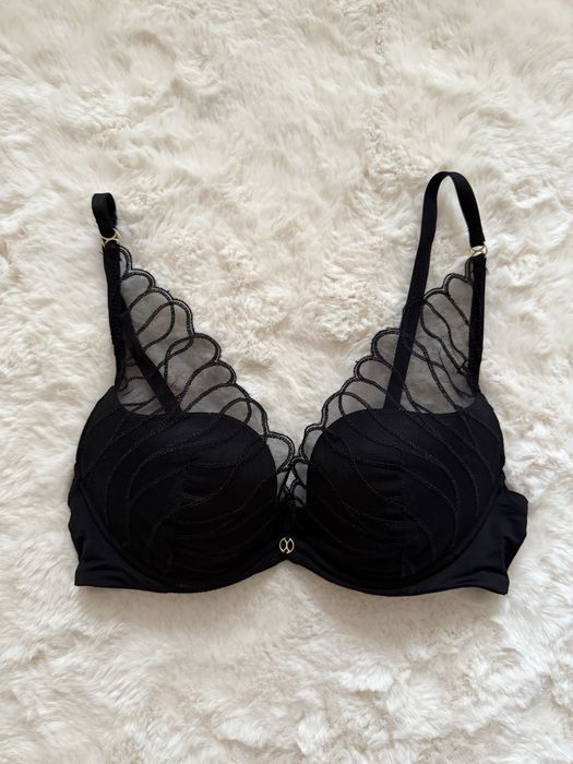 Esotiq Czarny koronkowy biustonosz Claudia 65D blacks bra push-up
