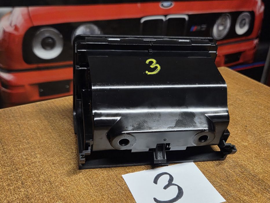 BMW E46 Roletka Schowek Popielniczka Podłokietnika Tunelu Tylnego Tył