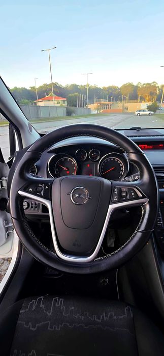 Opel Meriva 1.3 CDTI "2015" 5150€ / Super Novo!! / 209.800km