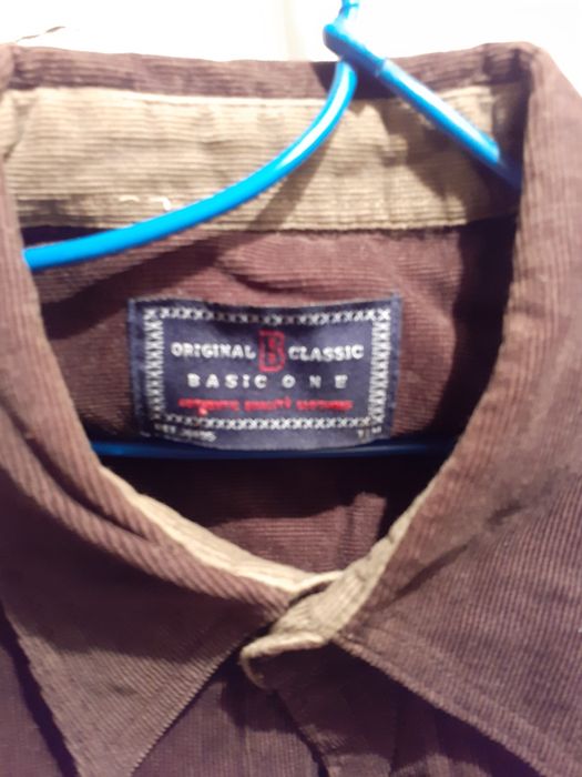 Blazer preto tamanho 54 da WEEKEND e outras roupas