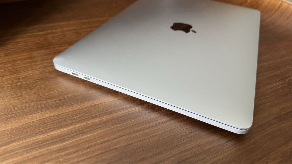 MacBook Pro M1 13” 2020 Touchbar