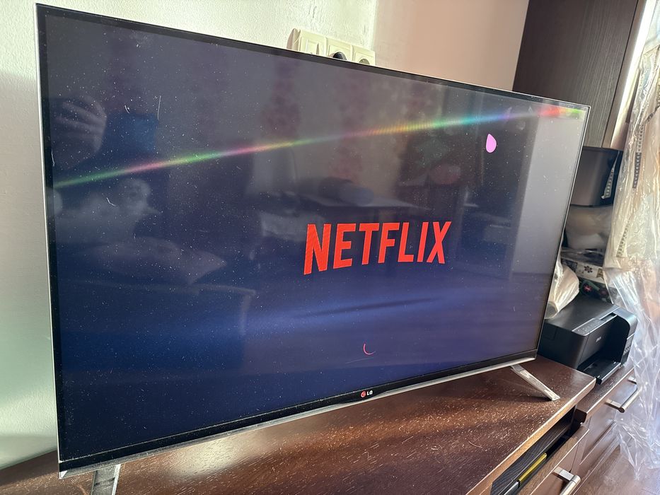 Телевізор LG 42LB690V