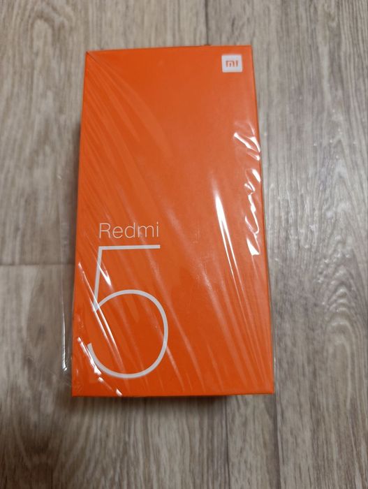 Телефон редми 5. Без дефектов.