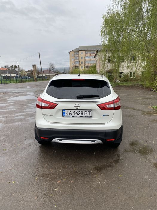 Продам Nissan Qashqai