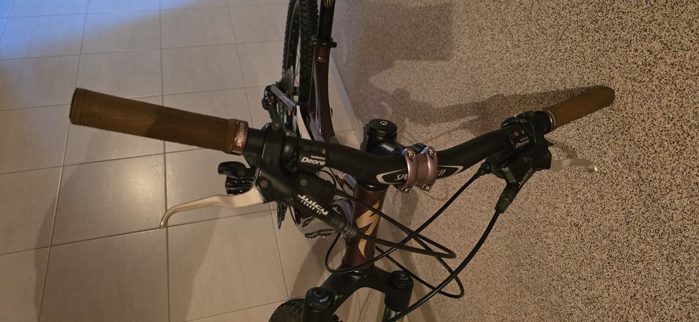 Bicicleta Specialized Myka FSR roda 26