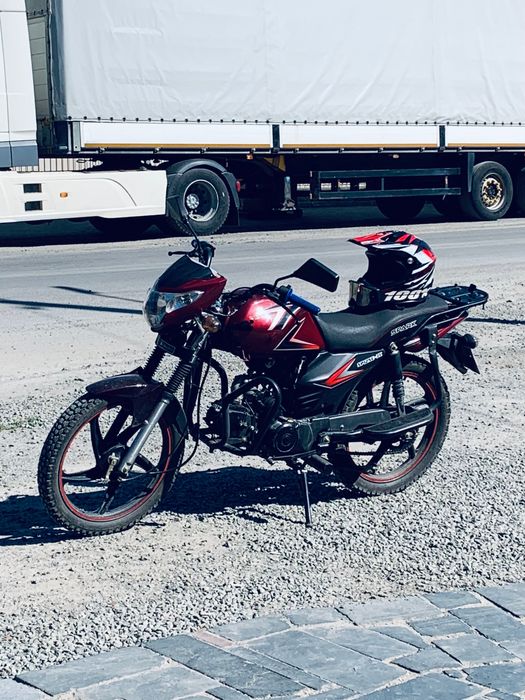 Продам мотоцикл спарк sp125c-2c