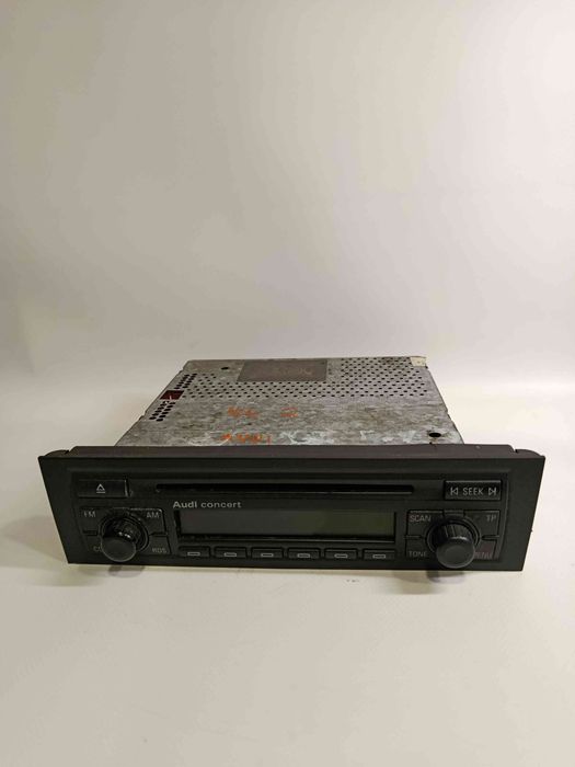 Rádio / auto-rádio AUDI A3 (8P1)