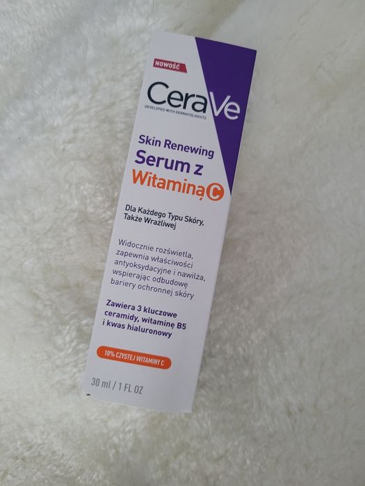 CeraVe skin renewing serum z witaminą C.  Nowe