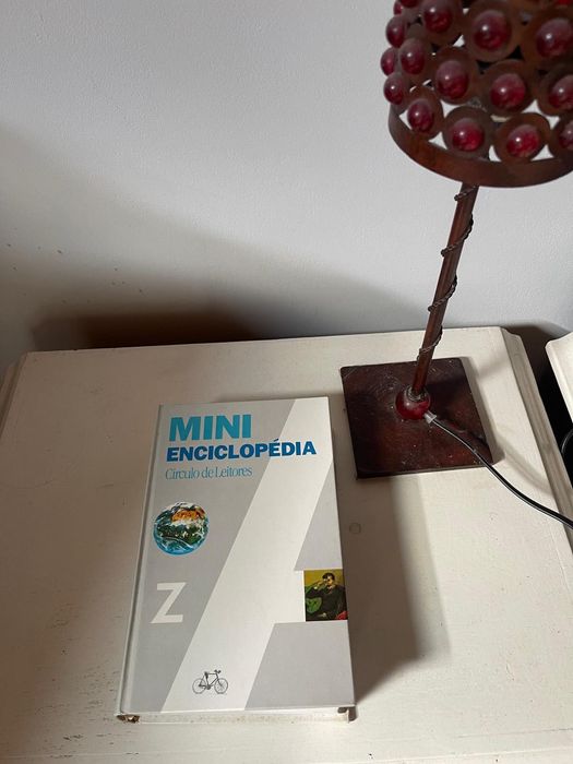 Mini Enciclopédia A-Z