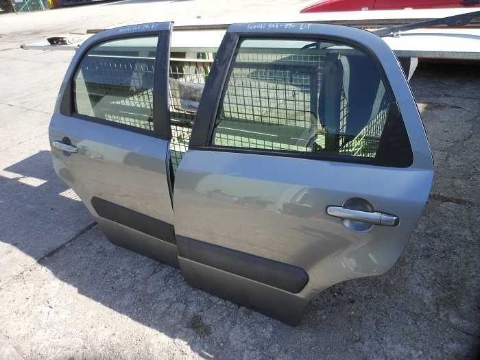 Drzwi tylne Prawe Suzuki SX4 09r
