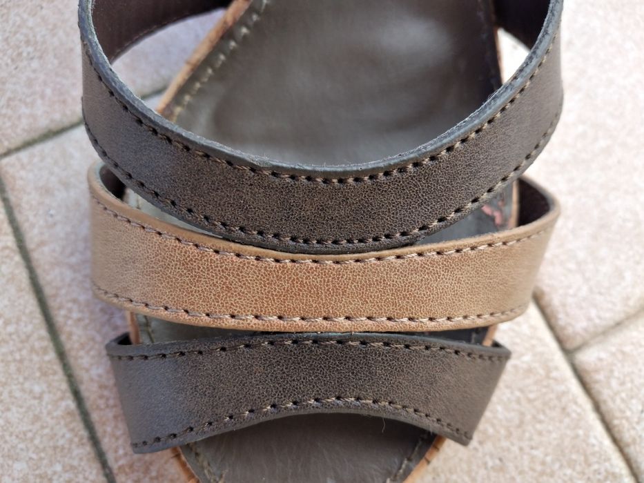 sandálias salto alta Natura, tamanho 38