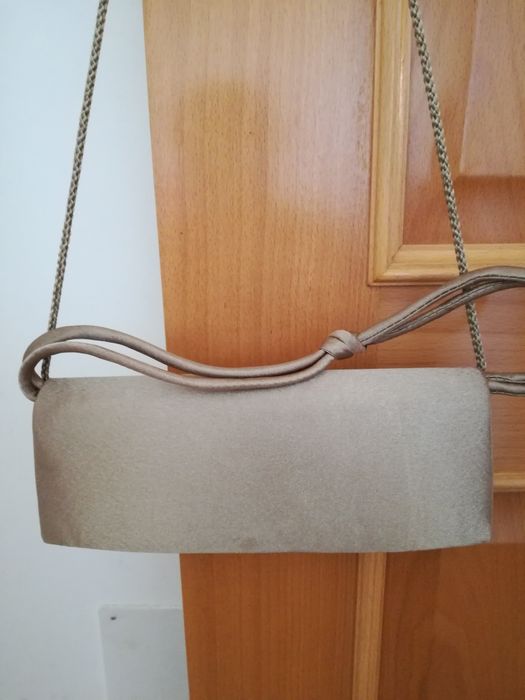 Mala cerimónia dourada