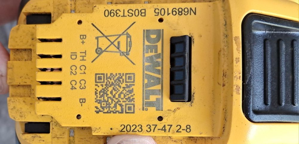 Młotowiertarka DeWalt 18V z akumulatorem