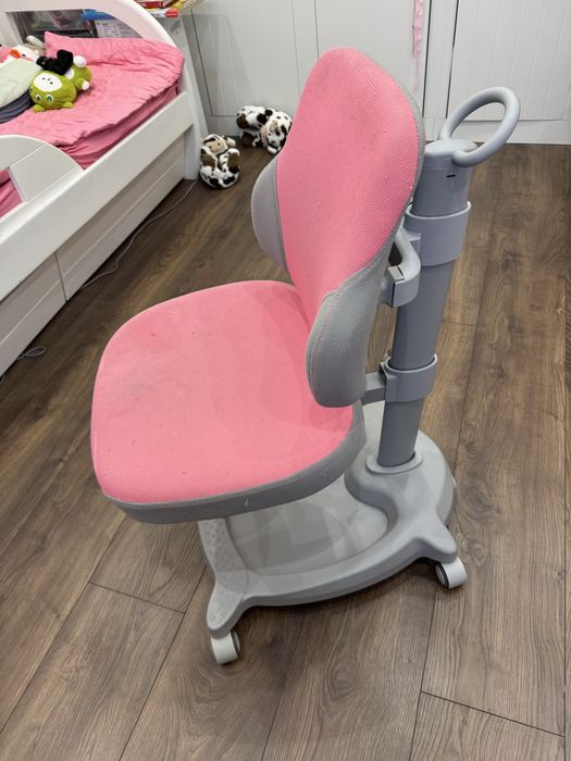 Кресло детское ортопедическое ErgoKids GT Y-402 ortopedic Pink