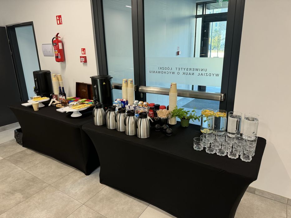 foodTruck HOT-dogi obsluga Burgery Frytki pikniki imprezy Eventy Grill