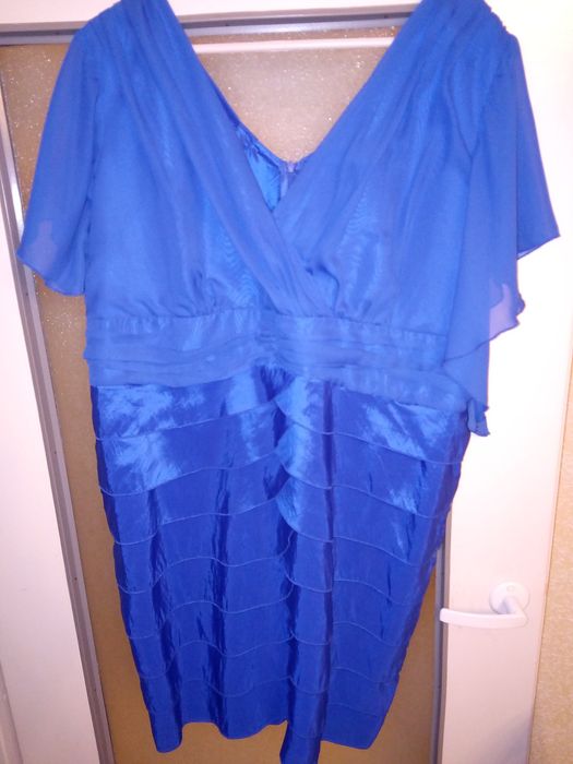Niebieska sukienka na wesele rozmiar 48-50