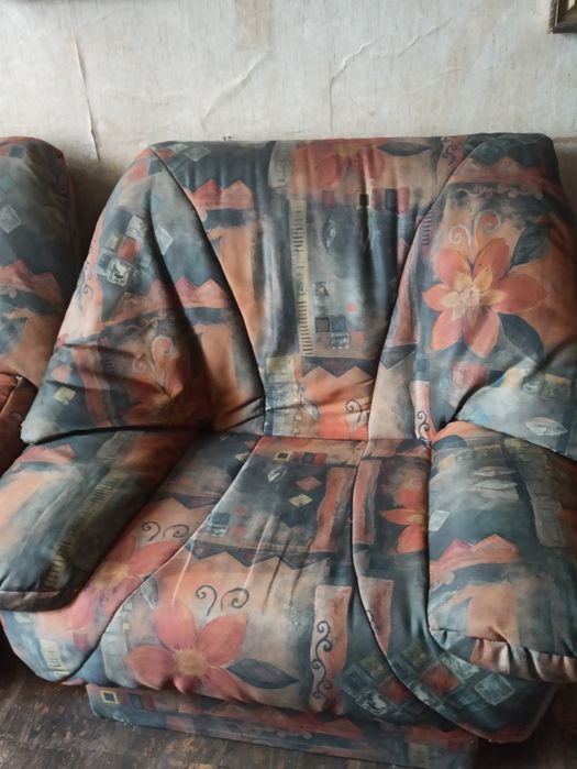 Крісло м'яке 500грн шт