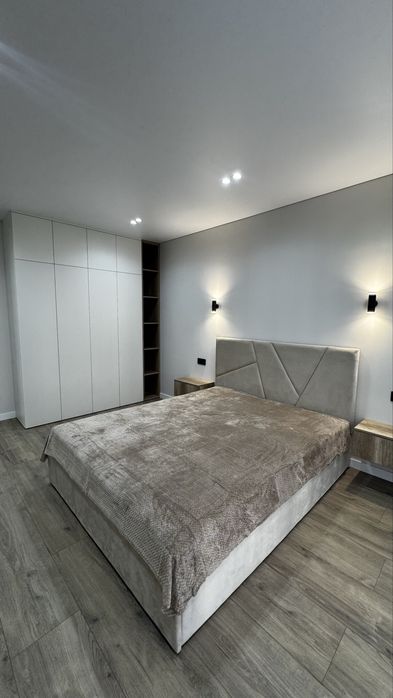 Велика 1кім в новобудові, Паркова Алея, здана