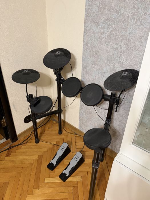 Електронна ударна установка Yamaha DTX402K
