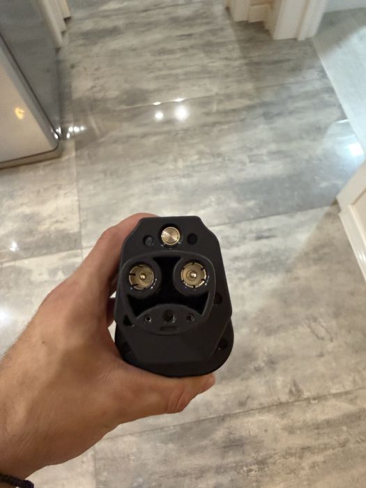 Перехідник ссs2 для швидкої зарядки Tesla