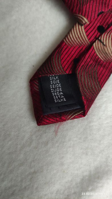 Mięsisty jedwabny bordowy krawat