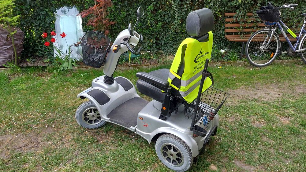 Skuter elektryczny dla osoby niepełnosprawnej