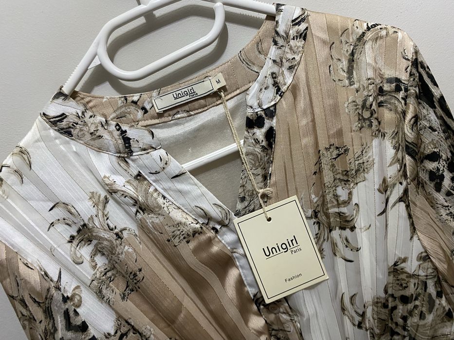 Włoska sukienka nowa r M