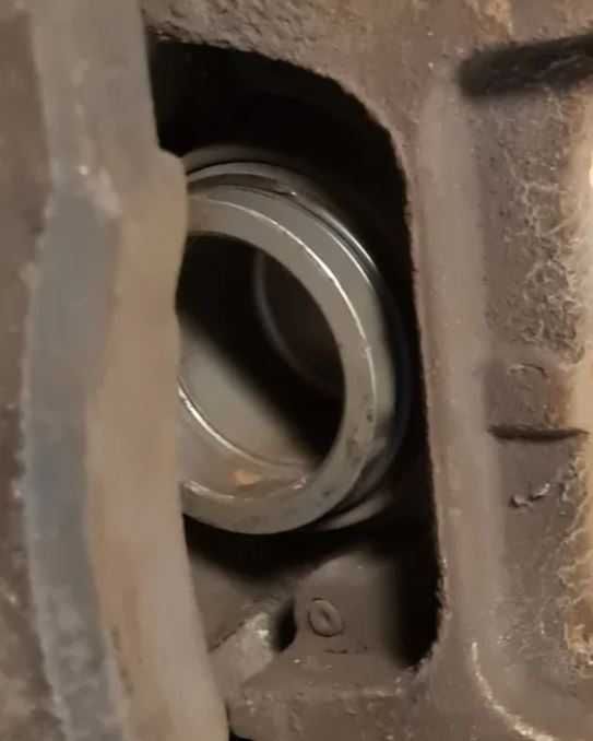 Zaciski jarzma 2szt 345mm 347 A3 8P S3 A4 B6 B7 S4 A6 C6 4F Golf V GTI