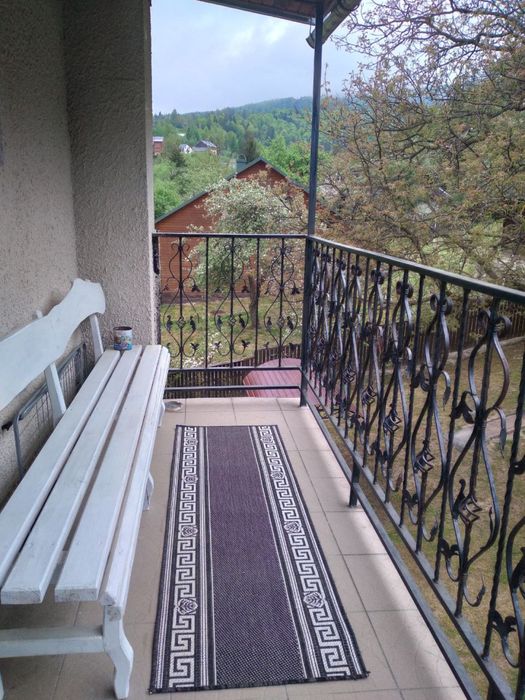 Відпочинок в Яремче . У Батьківській Хаті.