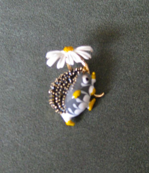 Alfinete / Broche / Pregadeira Ouriço Cacheiro NOVO