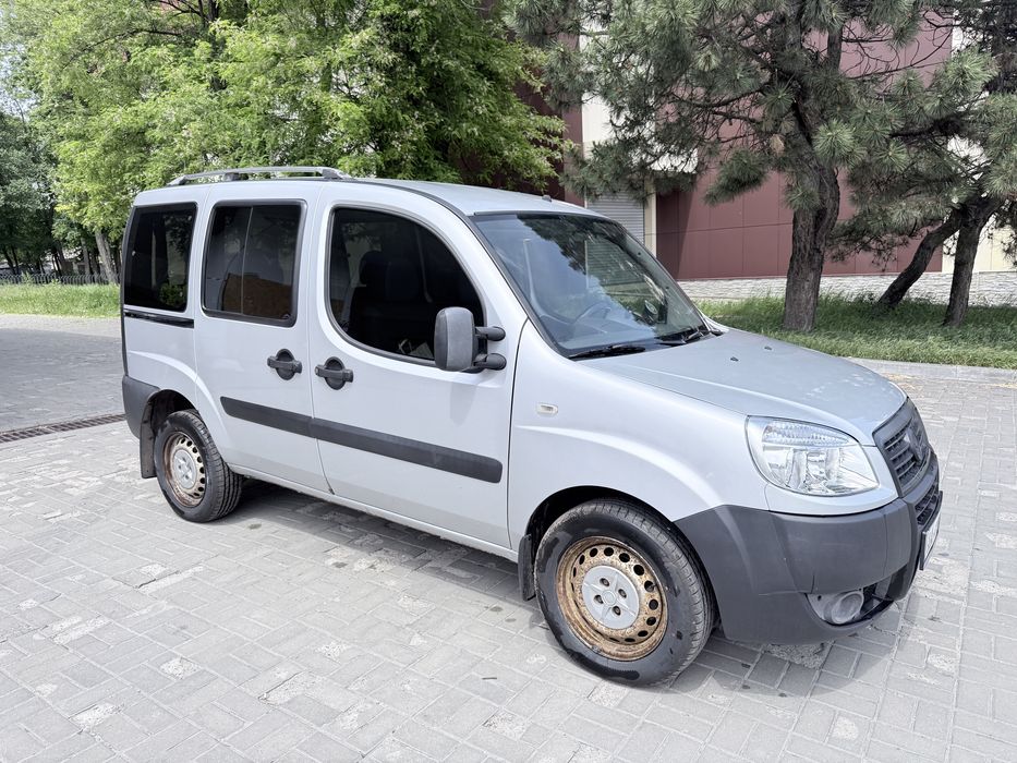 Продам фиат добло