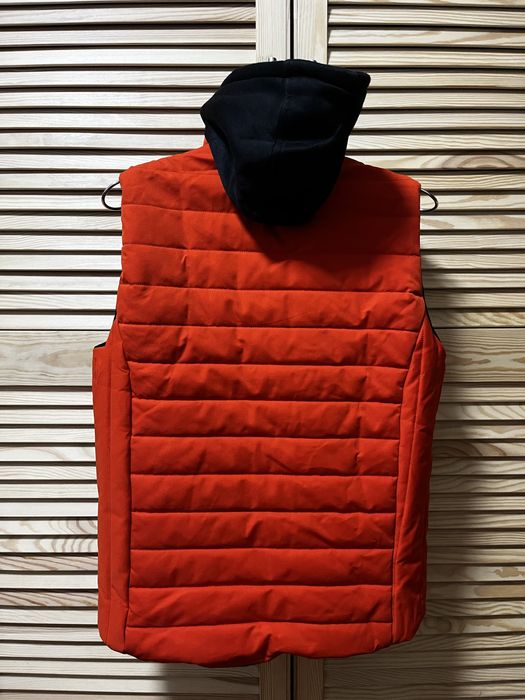 Демисезонная желетка