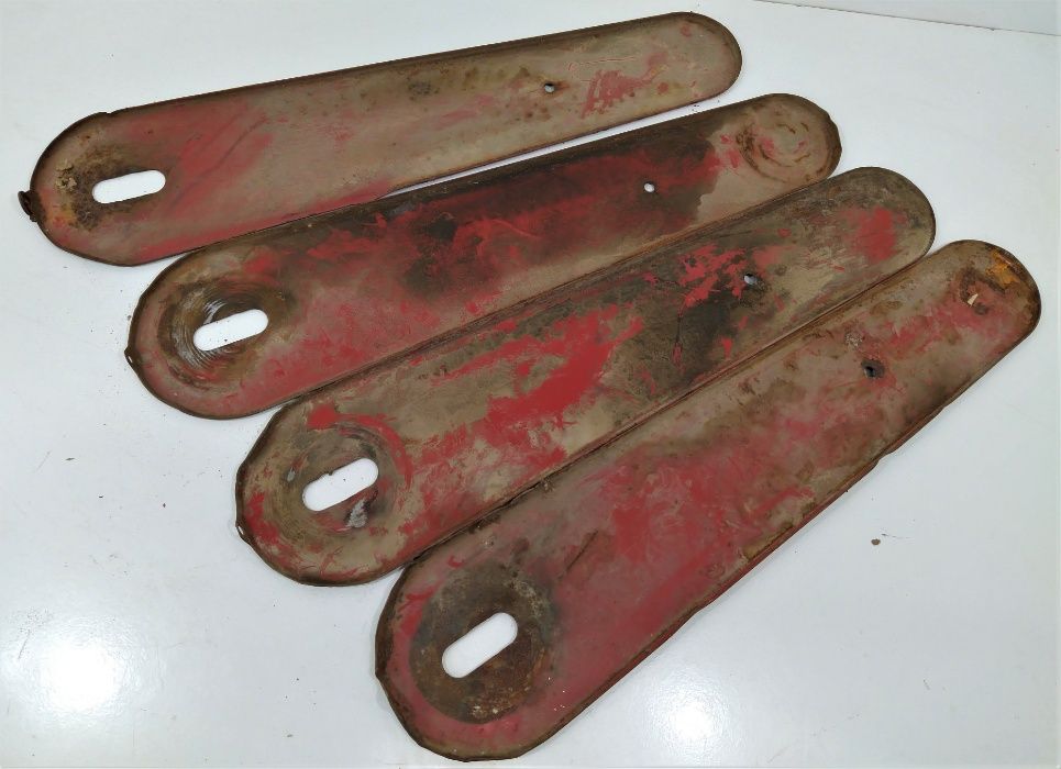 Pokrywa pokrywka łańcucha koła ostrogowego Kverneland Accord DT DL DA