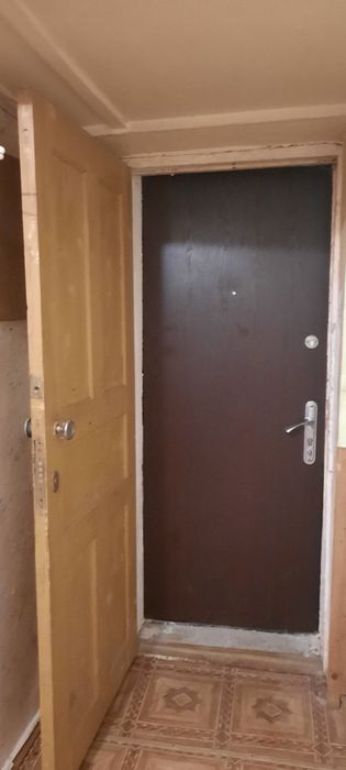 Продаю 3 комн./кв. Соляные ( ост. Школьная)
