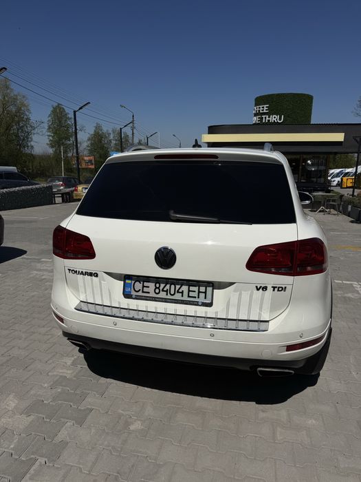 Volkswagen Touareg 3.0 дизель 2011р