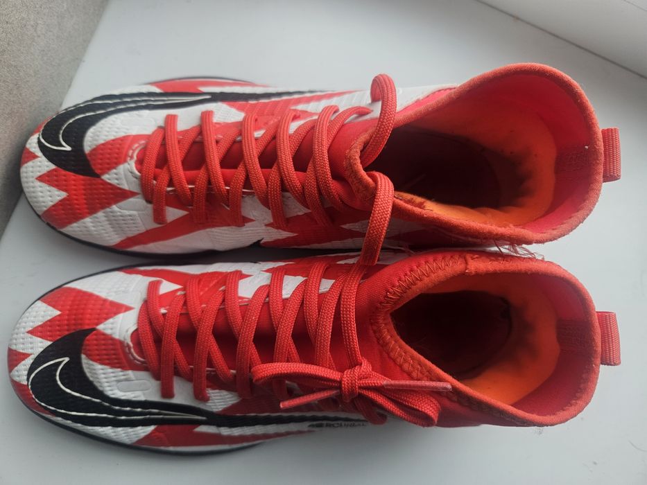 Футзальне взуття Nike CR7